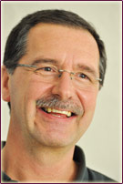 Dr. Lorenz Bichsel